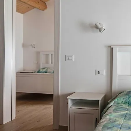 La Casa Gialla *