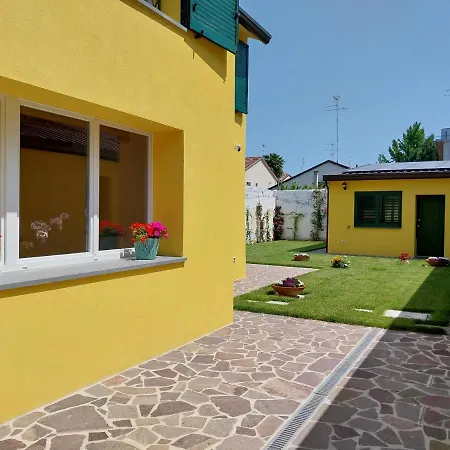 La Casa Gialla ベッド・アンド・ブレックファスト ラヴェンナ