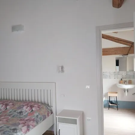 La Casa Gialla