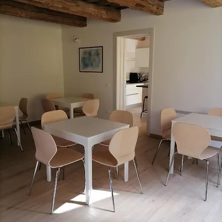 La Casa Gialla Nocleg ze śniadaniem Rawenna
