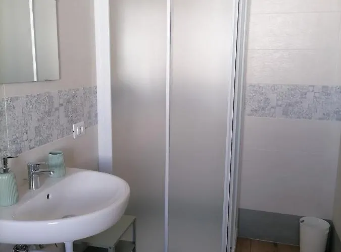 Bed & Breakfast La Casa Gialla 3*