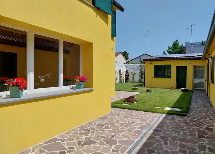 La Casa Gialla Panzió Ravenna