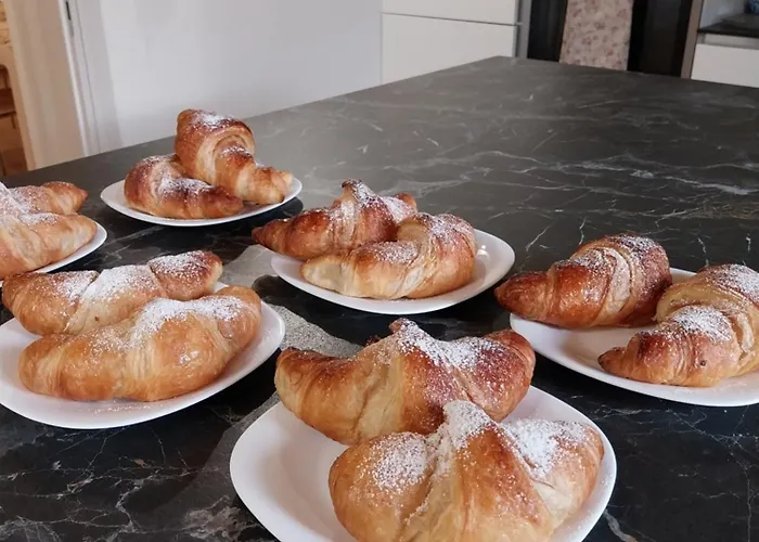 La Casa Gialla Bed & Breakfast 3*