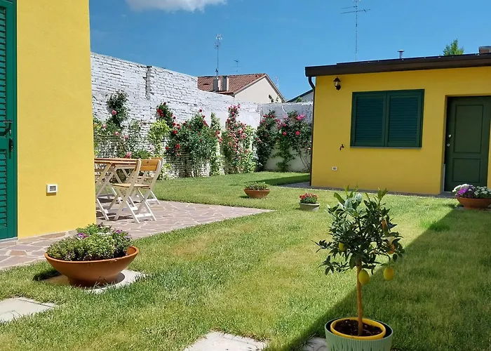 La Casa Gialla Bed & Breakfast